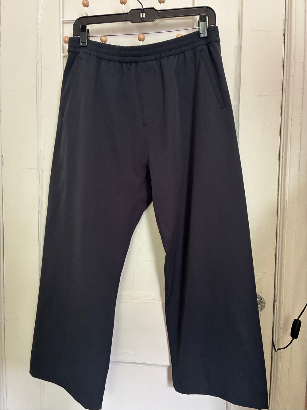 Outdoor Voices Black Ankle-Length Wide-Leg Pants